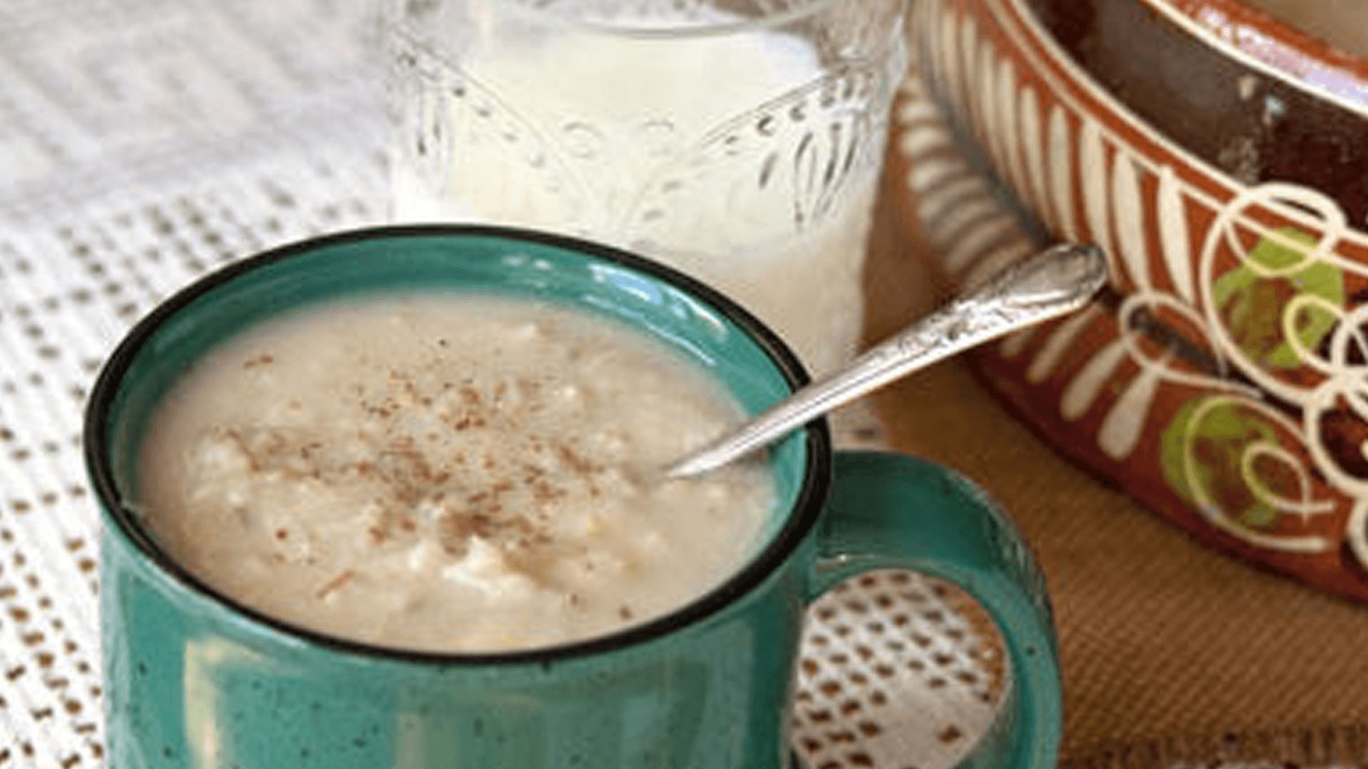 Leche con avena y canela