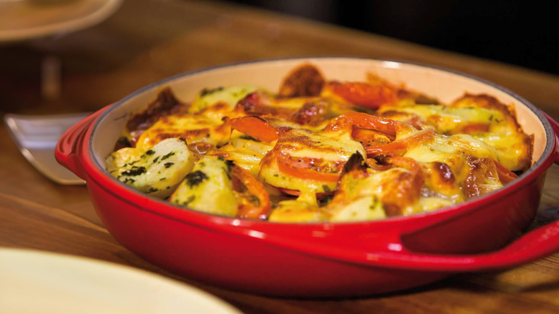 Gratín de papas y queso danbo