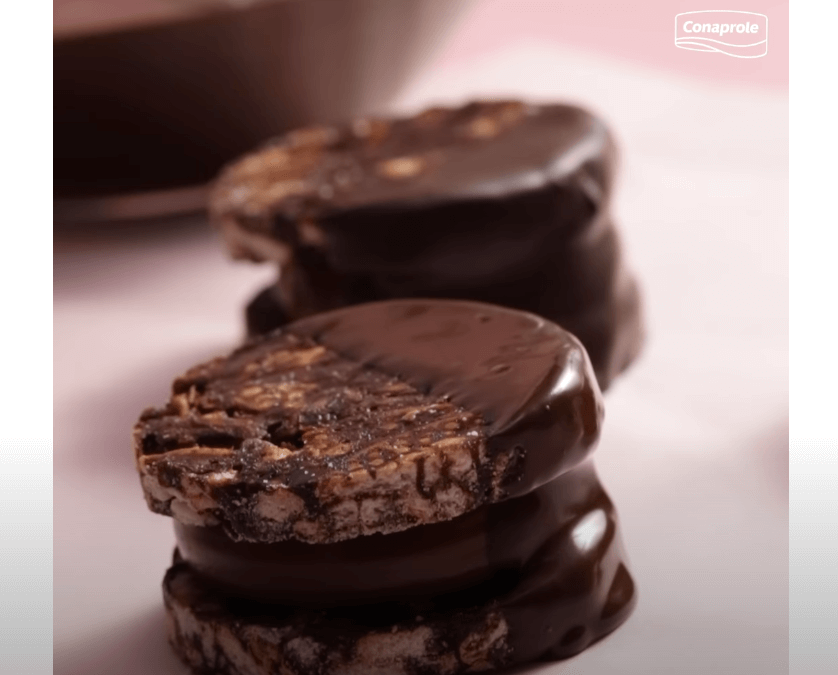 Salchifor con dulce de leche