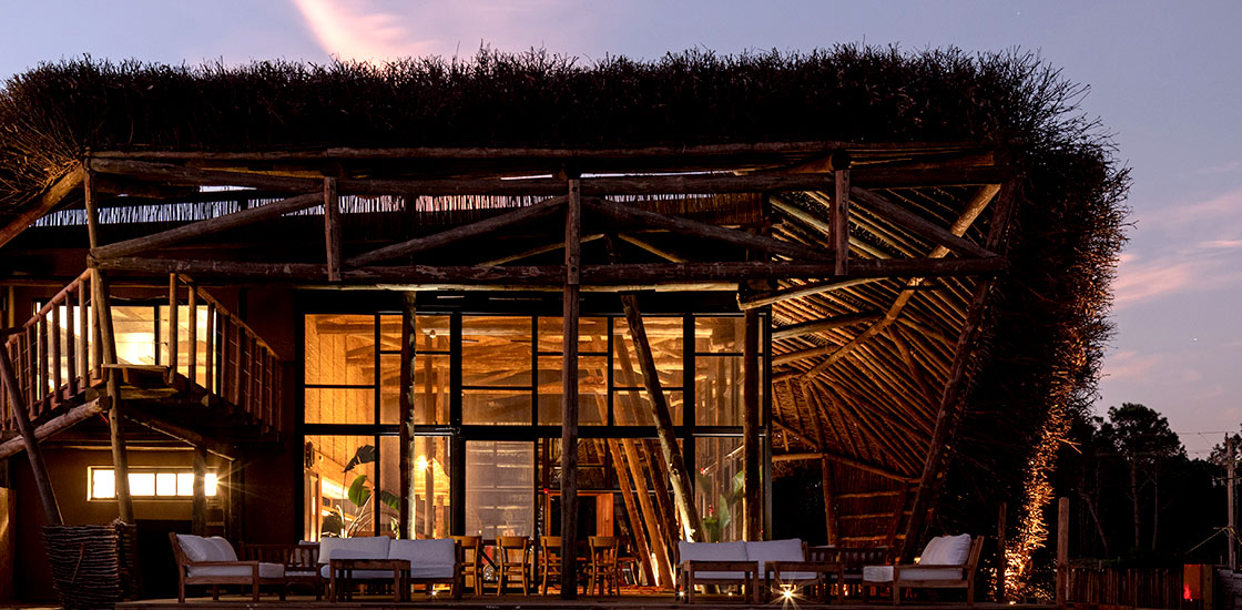 Beach Club Mar y Fuego