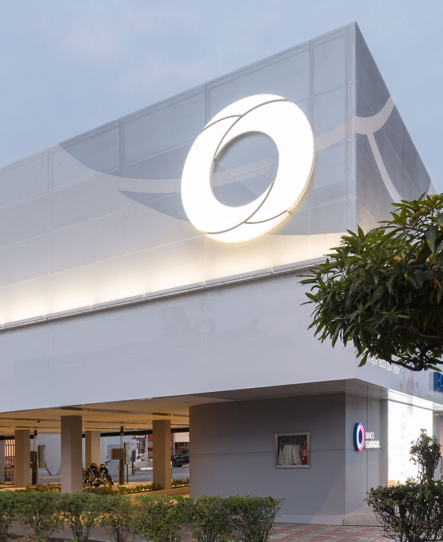Banco Guayaquil. Agencia Piazza Samborondón